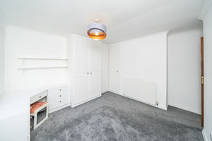 Bedroom- click for photo gallery